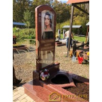 Памятник для молодой девушки в Серпухове
